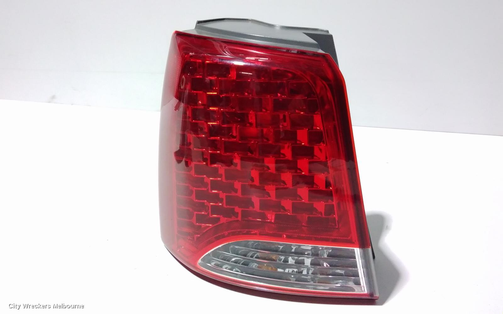 KIA SORENTO LEFT TAILLIGHT, XM, STANDARD TYPE, 10/2009 - 09/2012