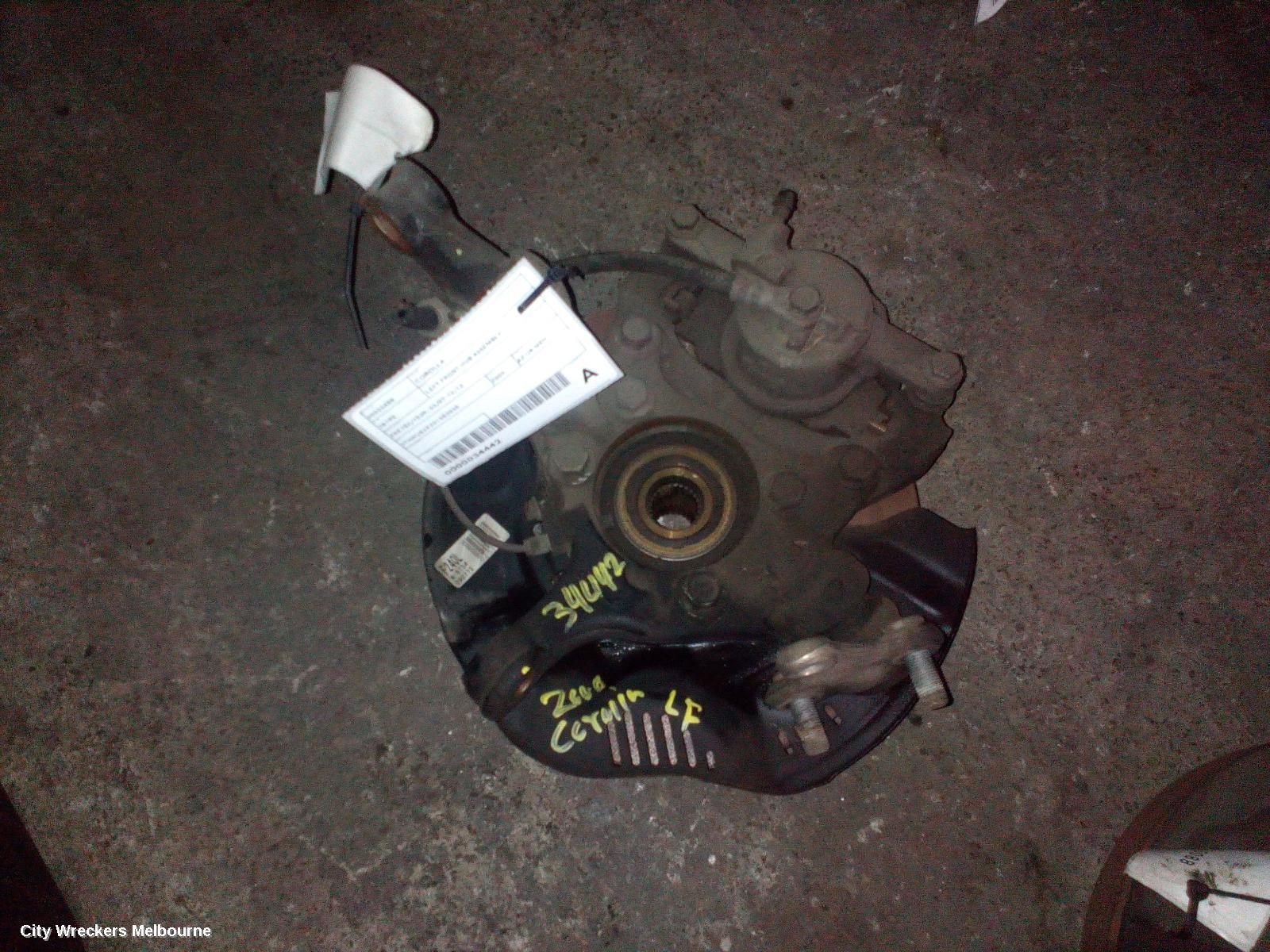 TOYOTA COROLLA LEFT FRONT HUB ASSEMBLY, ZRE152/20153R, 03/2007 - 12/2013