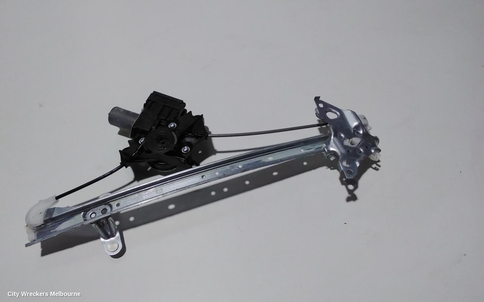 TOYOTA COROLLA RIGHT REAR WND REG/MOTOR, E210, 07/2018 ONWARDS