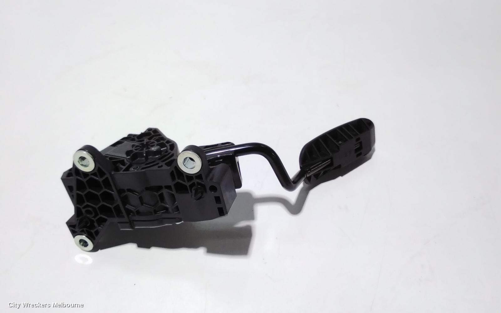 TOYOTA COROLLA PEDAL ASSEMBLY, E210, ACCELERATOR PEDAL, 07/2018 ONWARDS