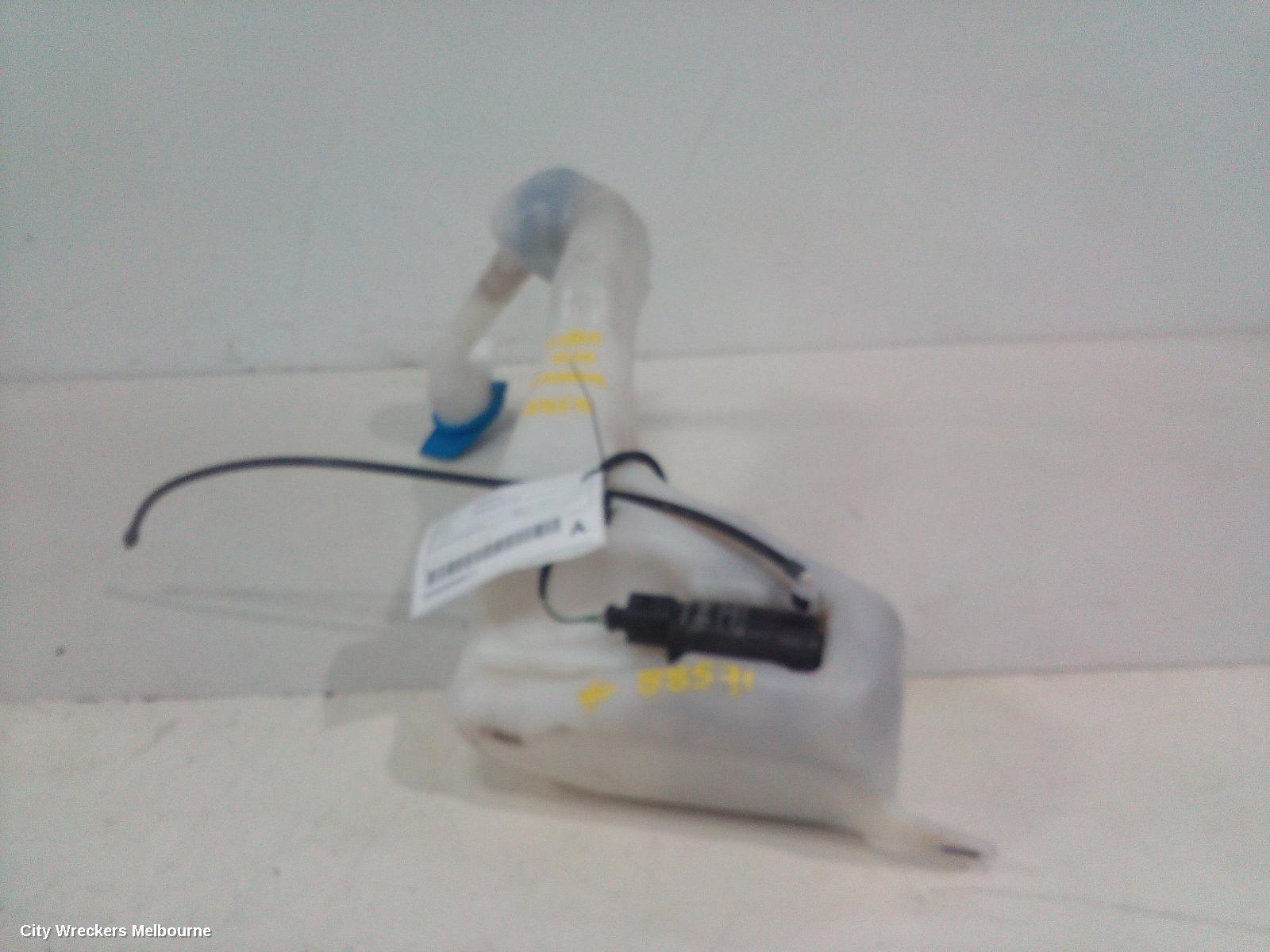 VOLKSWAGEN AMAROK WASHER BOTTLE, 2H, 12/2010 ONWARDS