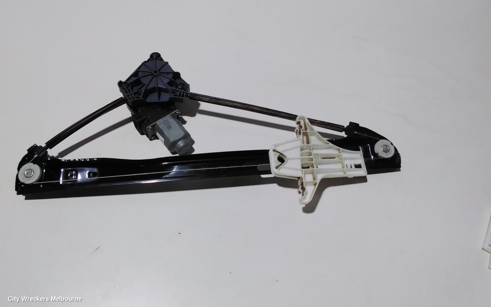 VOLKSWAGEN AMAROK RIGHT REAR WND REG/MOTOR, 2H, 12/2010 ONWARDS
