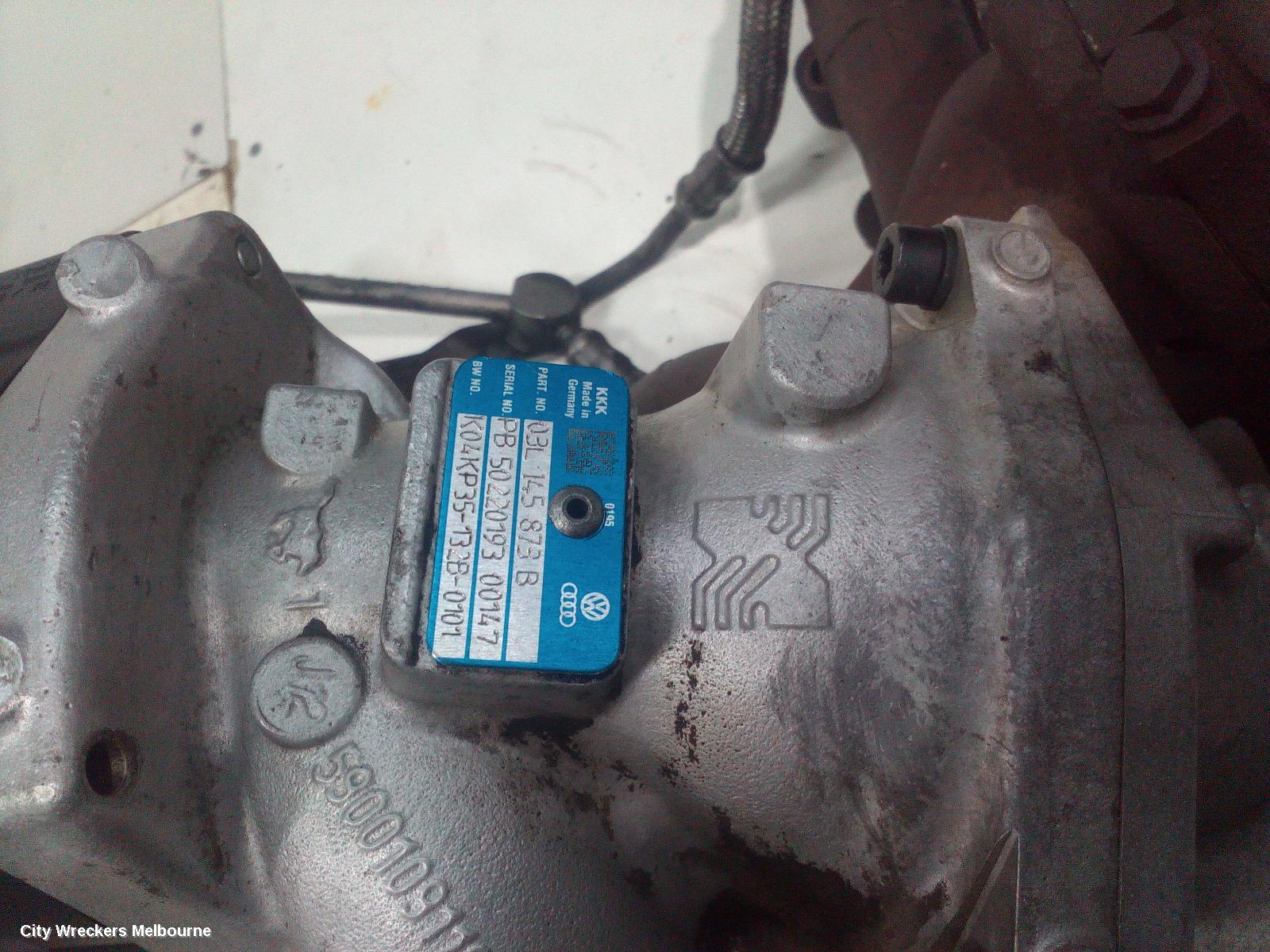 VOLKSWAGEN AMAROK TURBO SUPERCHARGER, LOWER TURBO ONLY, DIESEL, 2.0, CNEA/CSHA CODE, 2H, 12/2010