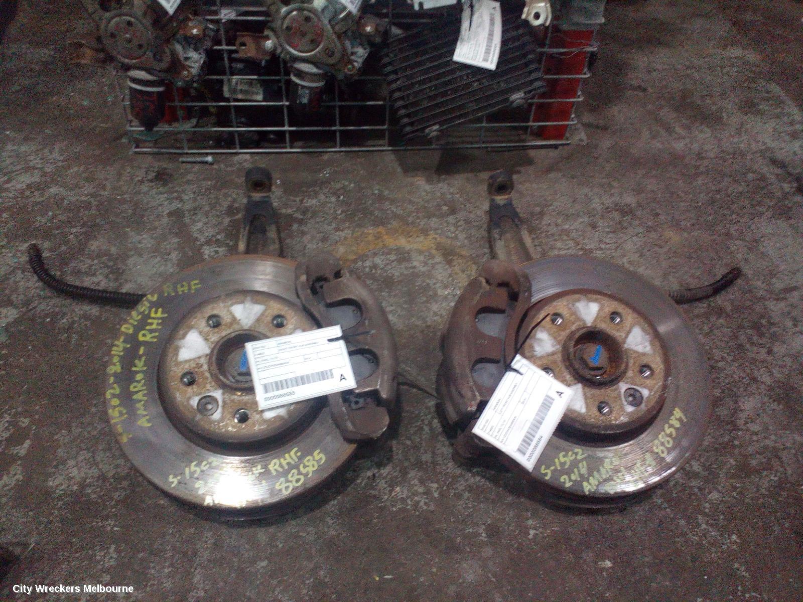 VOLKSWAGEN AMAROK RIGHT FRONT HUB ASSEMBLY, MANUAL, RWD/AWD, DIESEL, 2.0, 2H, 12/2010 ONWARDS