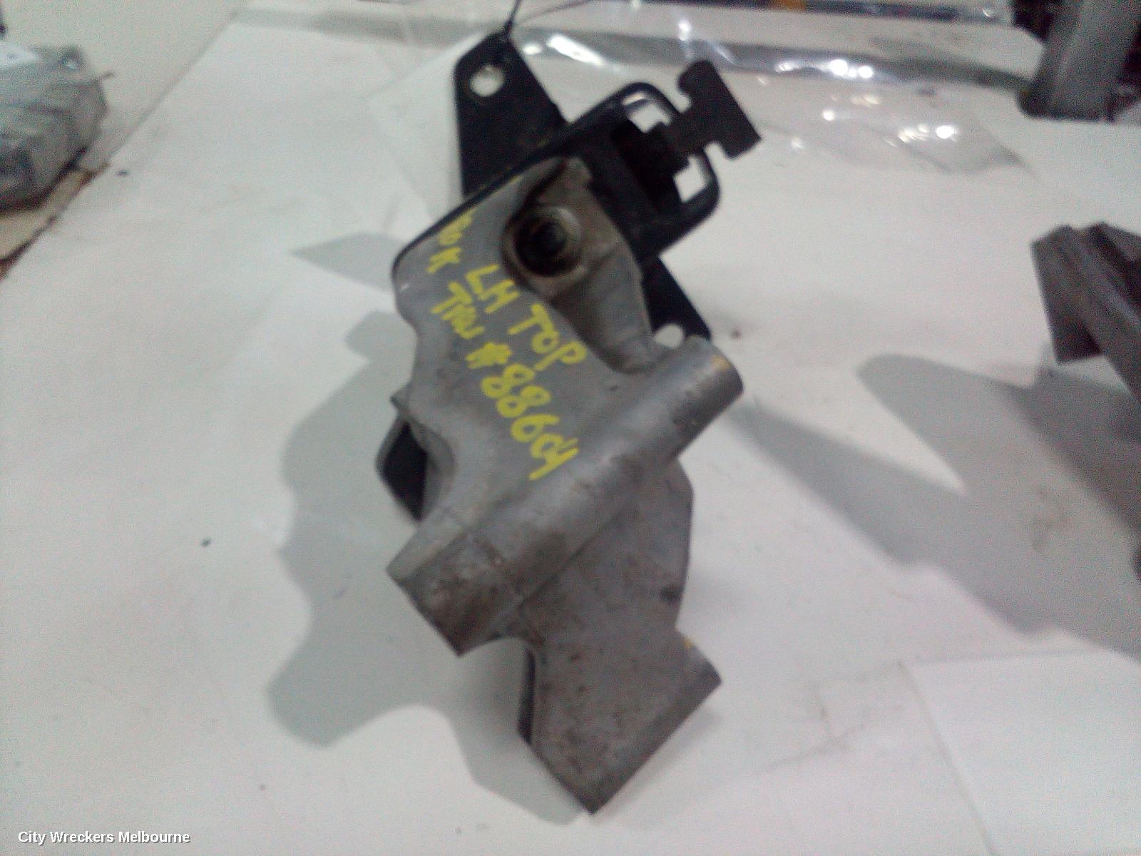 VOLKSWAGEN AMAROK MOUNT, ENGINE MOUNT (LH SIDE), DIESEL, 2.0, TWIN TURBO, 2H, CDCA/CNEA/CSHA CODE, 10/2010 - 09/2022