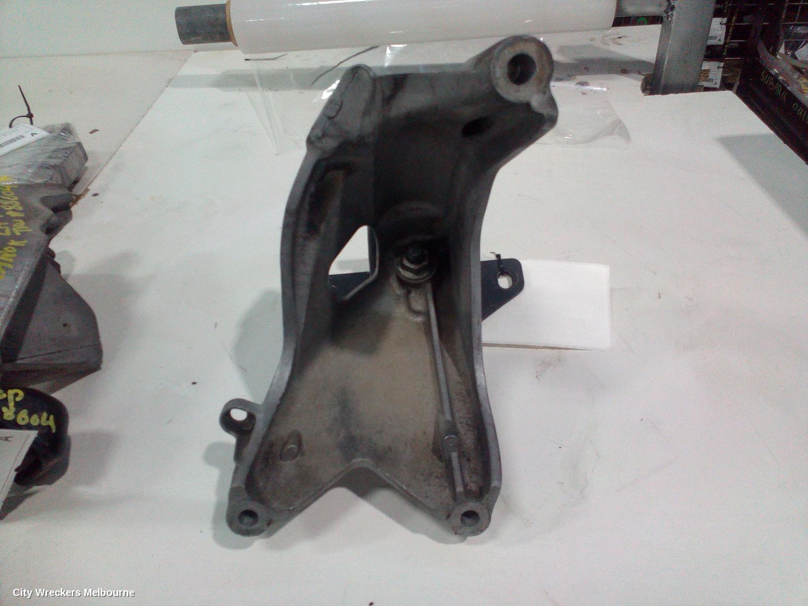 VOLKSWAGEN AMAROK MOUNT, ENGINE MOUNT (RH SIDE), DIESEL, 2.0, TWIN TURBO, 2H, CDCA/CNEA/CSHA CODE, 10/2010 - 09/2022