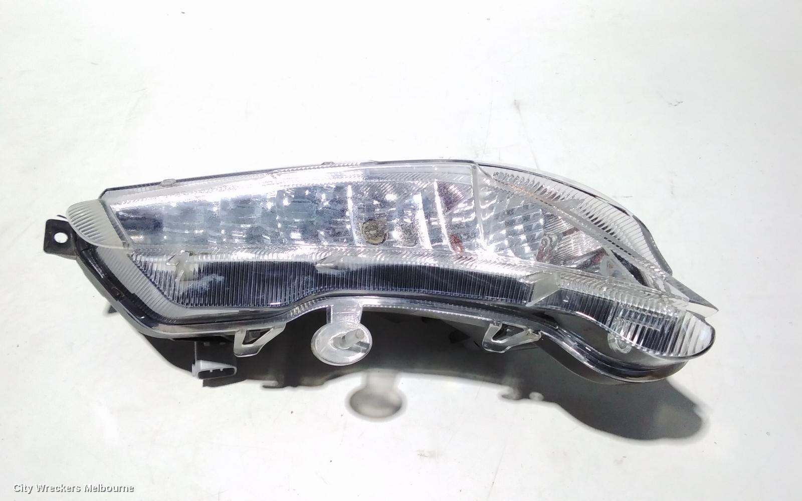 TOYOTA CAMRY RIGHT INDICATOR/FOG/SIDE, BUMPER FLASHER, ASV50/AVV50, 05/2015 - 10/2017
