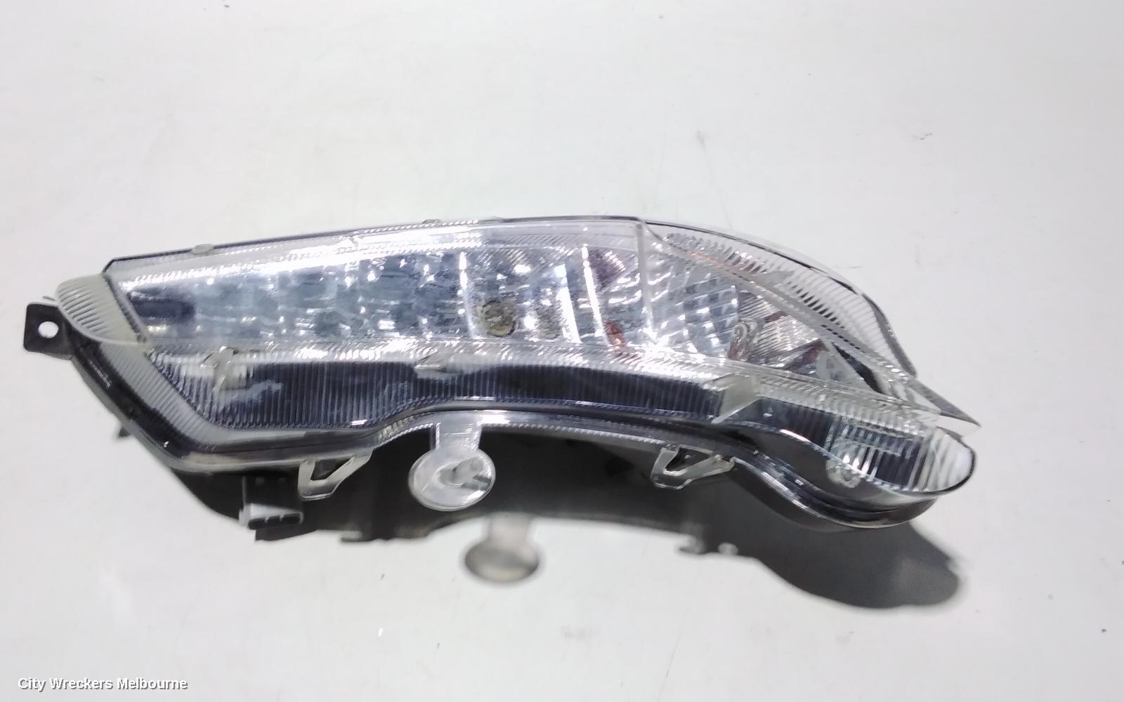TOYOTA CAMRY RIGHT INDICATOR/FOG/SIDE, BUMPER FLASHER, ASV50/AVV50, 05/2015 - 10/2017