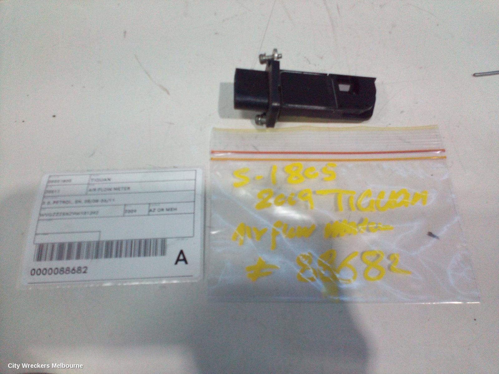 VOLKSWAGEN TIGUAN AIR FLOW METER, 2.0, PETROL, 5N, 05/2008 - 06/2011
