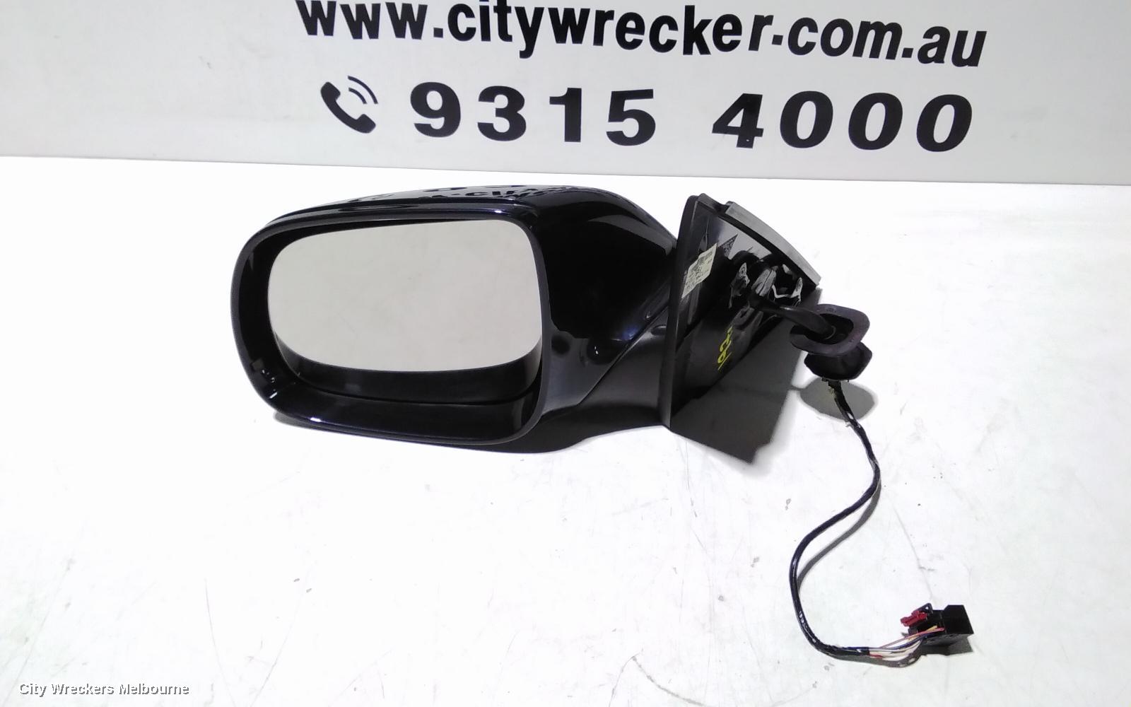 AUDI Q5 LEFT TAILLIGHT, IN TAILGATE, 8R, LED TYPE, 03/2009 - 09/2012