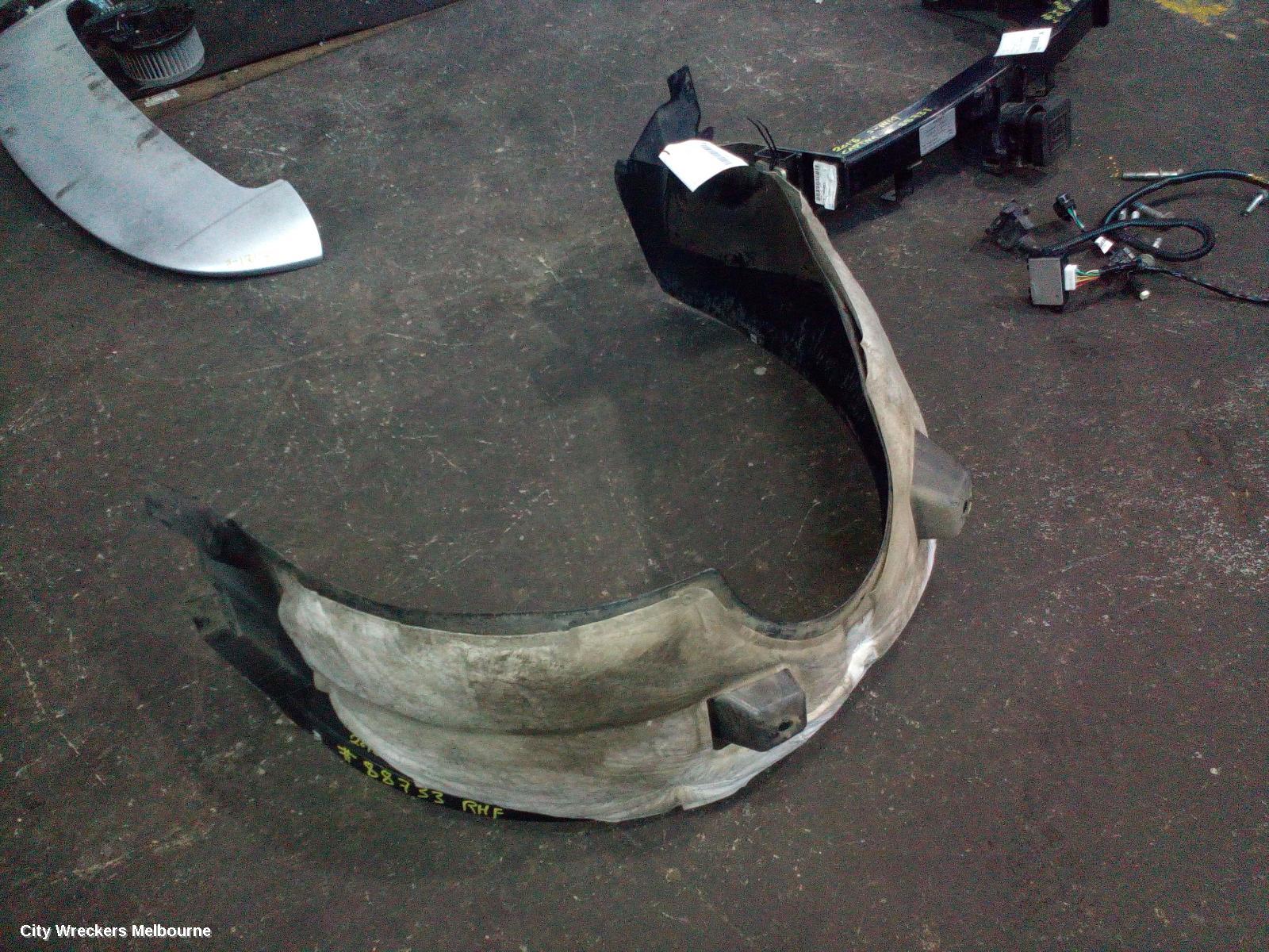 HOLDEN CAPTIVA RIGHT GUARD LINER, CG, FRONT, 10/2015 - 06/2018