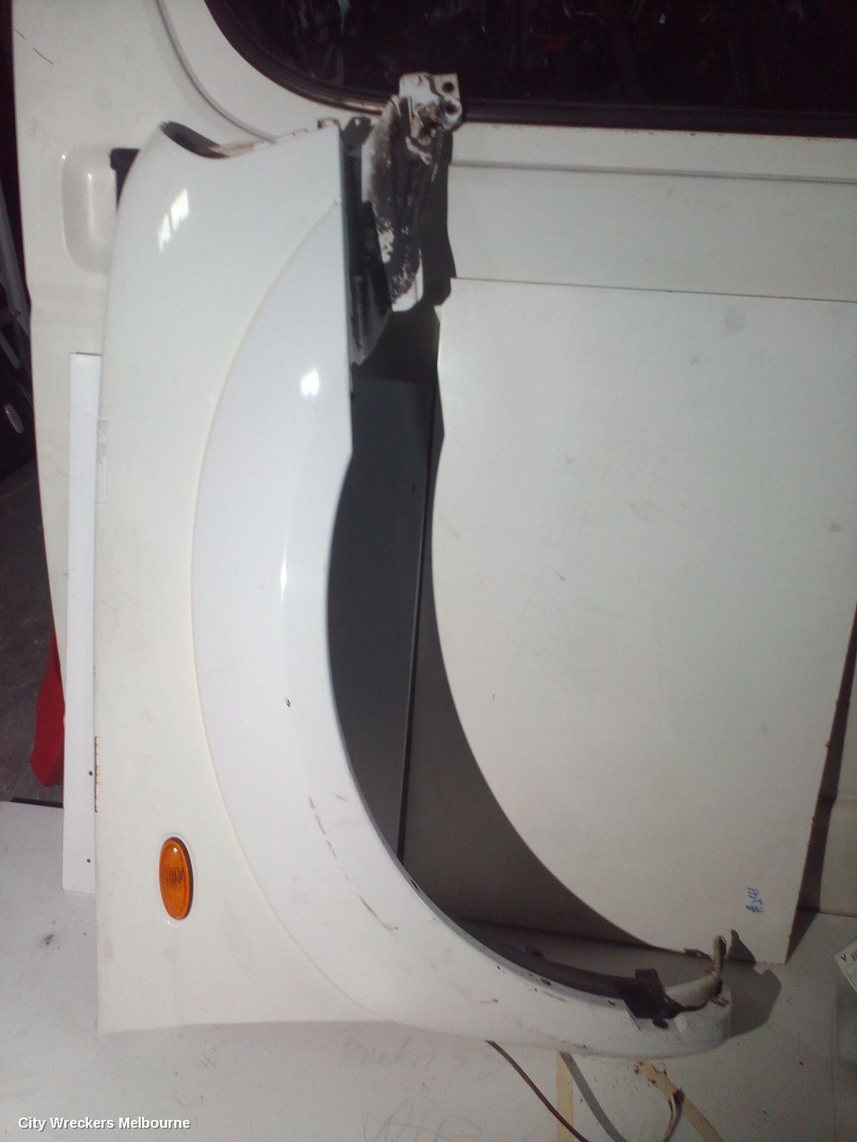 NISSAN NAVARA RIGHT GUARD, D22, FLARED TYPE, 12/2008 - 08/2015
