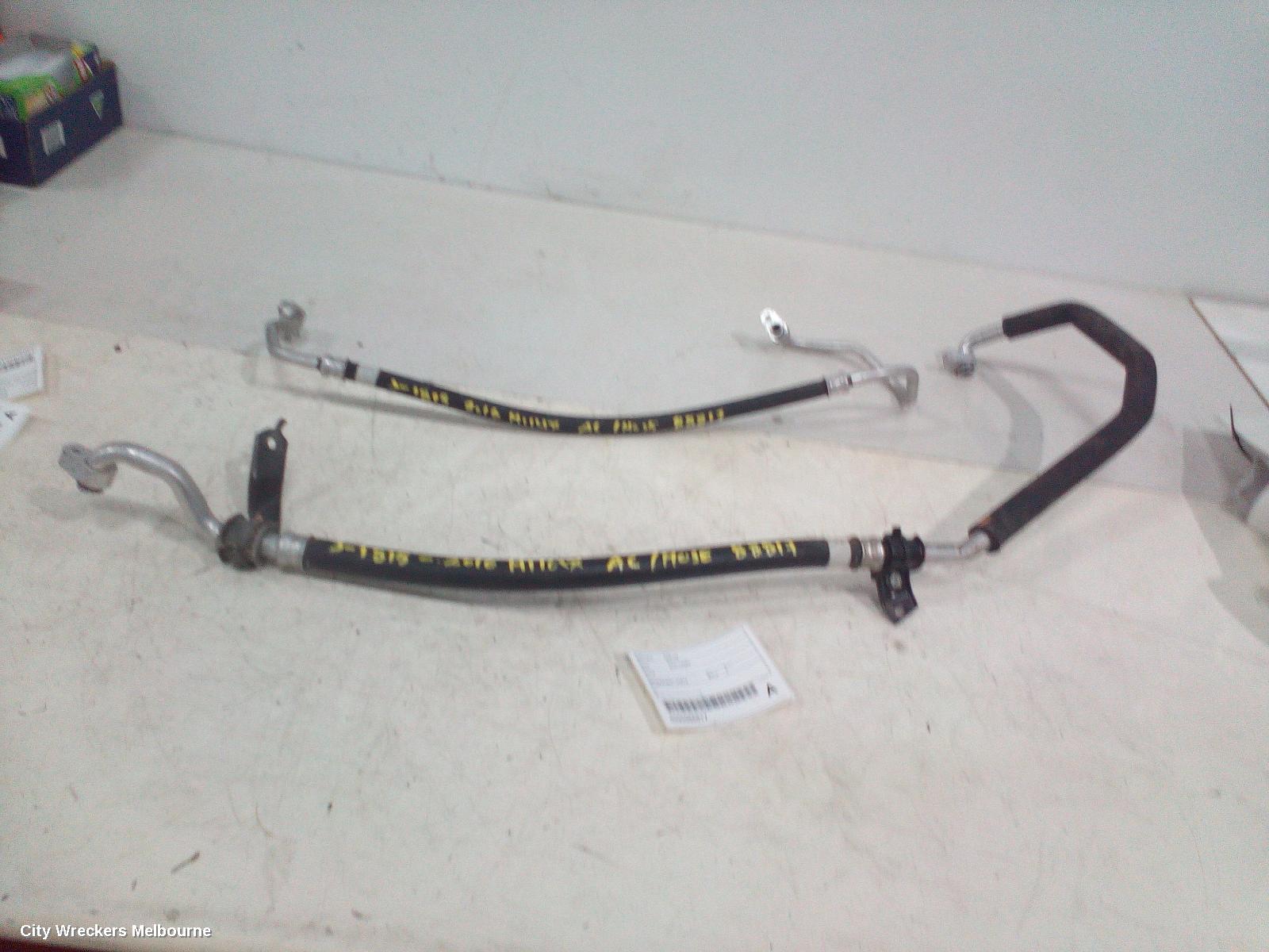 TOYOTA HILUX A/C HOSES, PETROL, 2.7, 2TR-FE, COMPRESSOR TO CONDENSER, 09/2015 ONWARDS