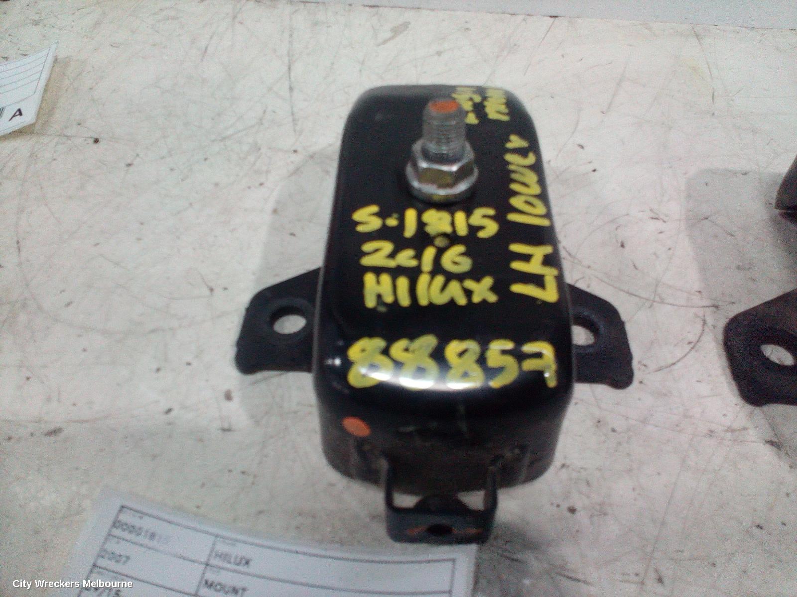 TOYOTA HILUX MOUNT, 06/2015 - 09/2025