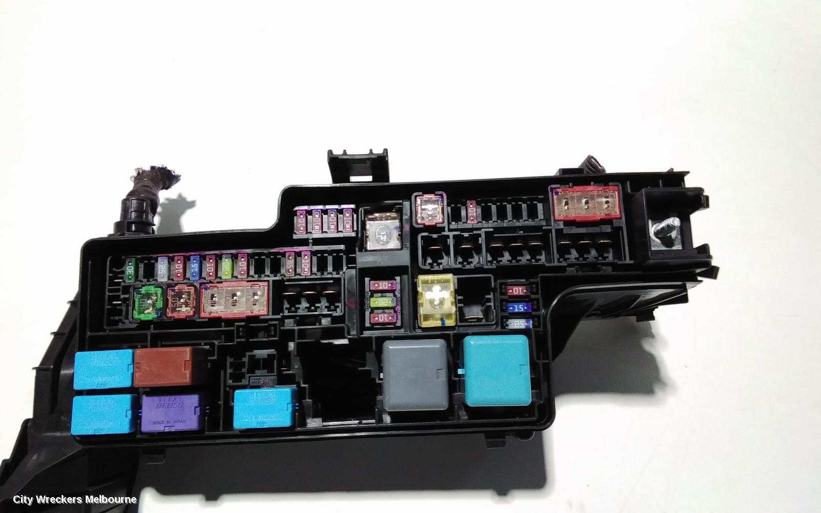 TOYOTA HILUX FUSE BOX, ENGINE BAY, PETROL, 09/2015 ONWARDS