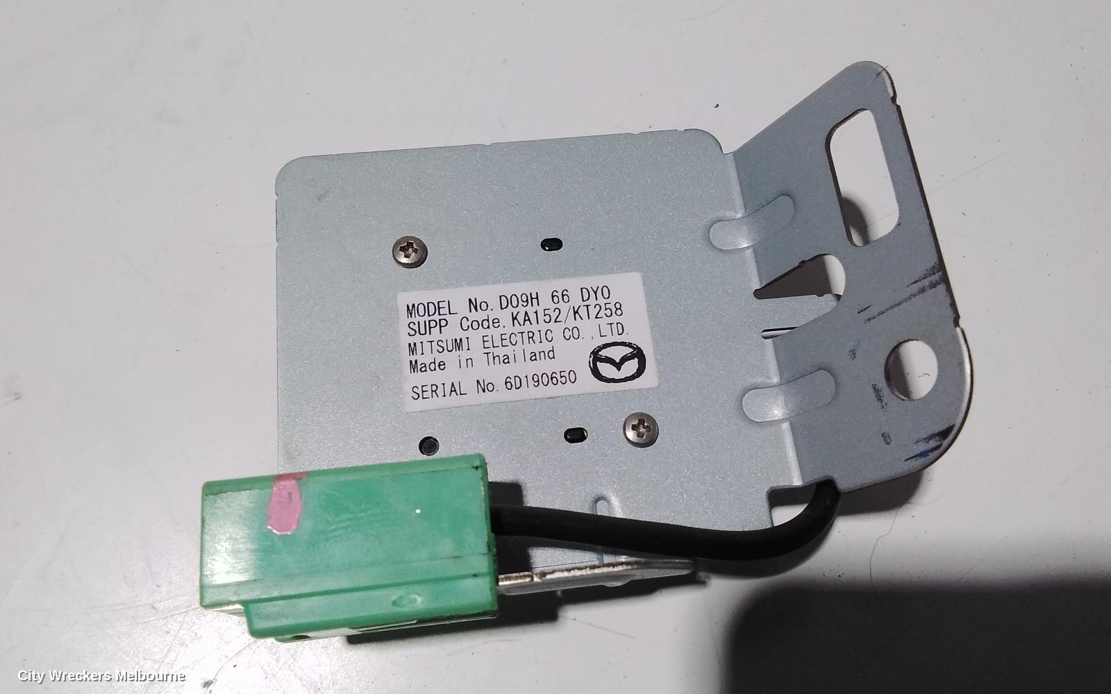 MAZDA CX3 RADIO/CD/DVD/SAT/TV, DISPLAY UNIT, DK, 03/2015 ONWARDS