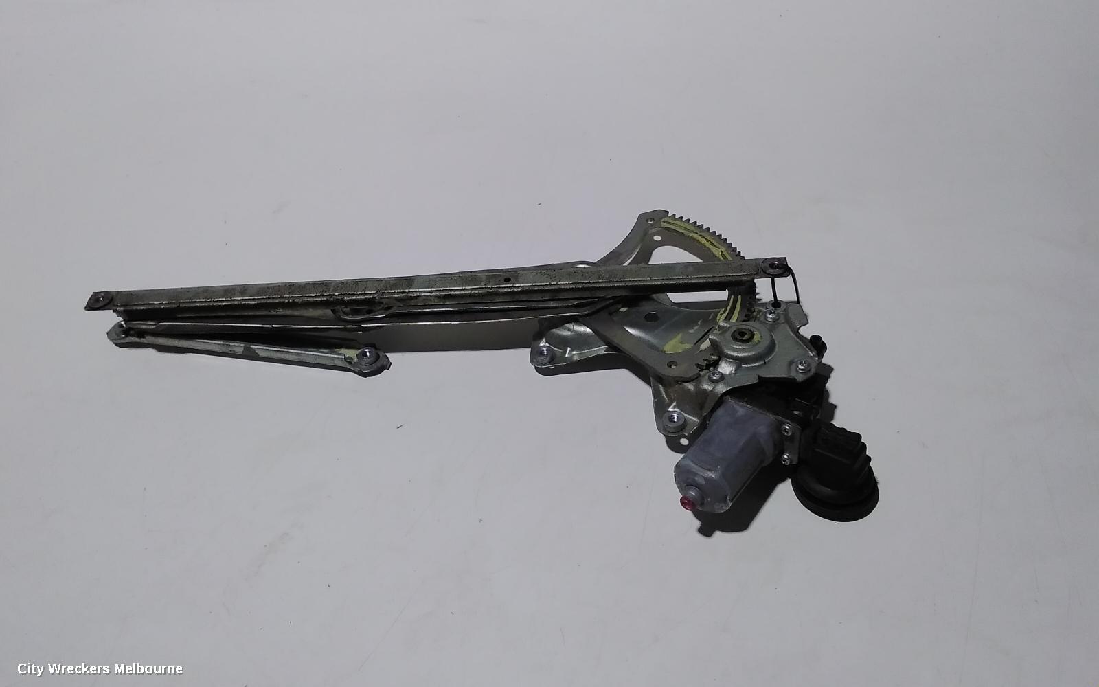 TOYOTA KLUGER LEFT FRONT WINDOW REG/MOTOR, GSU40-GSU45, 08/2007 - 02/2014