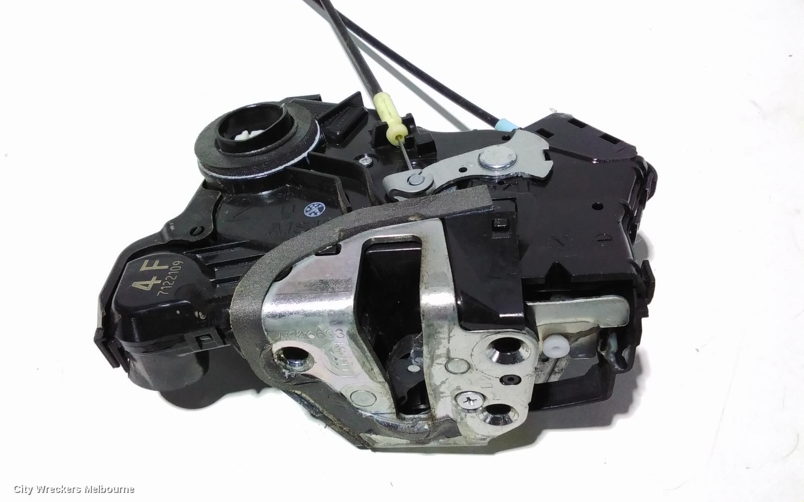TOYOTA KLUGER DOOR/BOOT/GATE LOCK, LEFT FRONT DOOR LOCK, GSU40-GSU45, 05/2007 - 06/2010