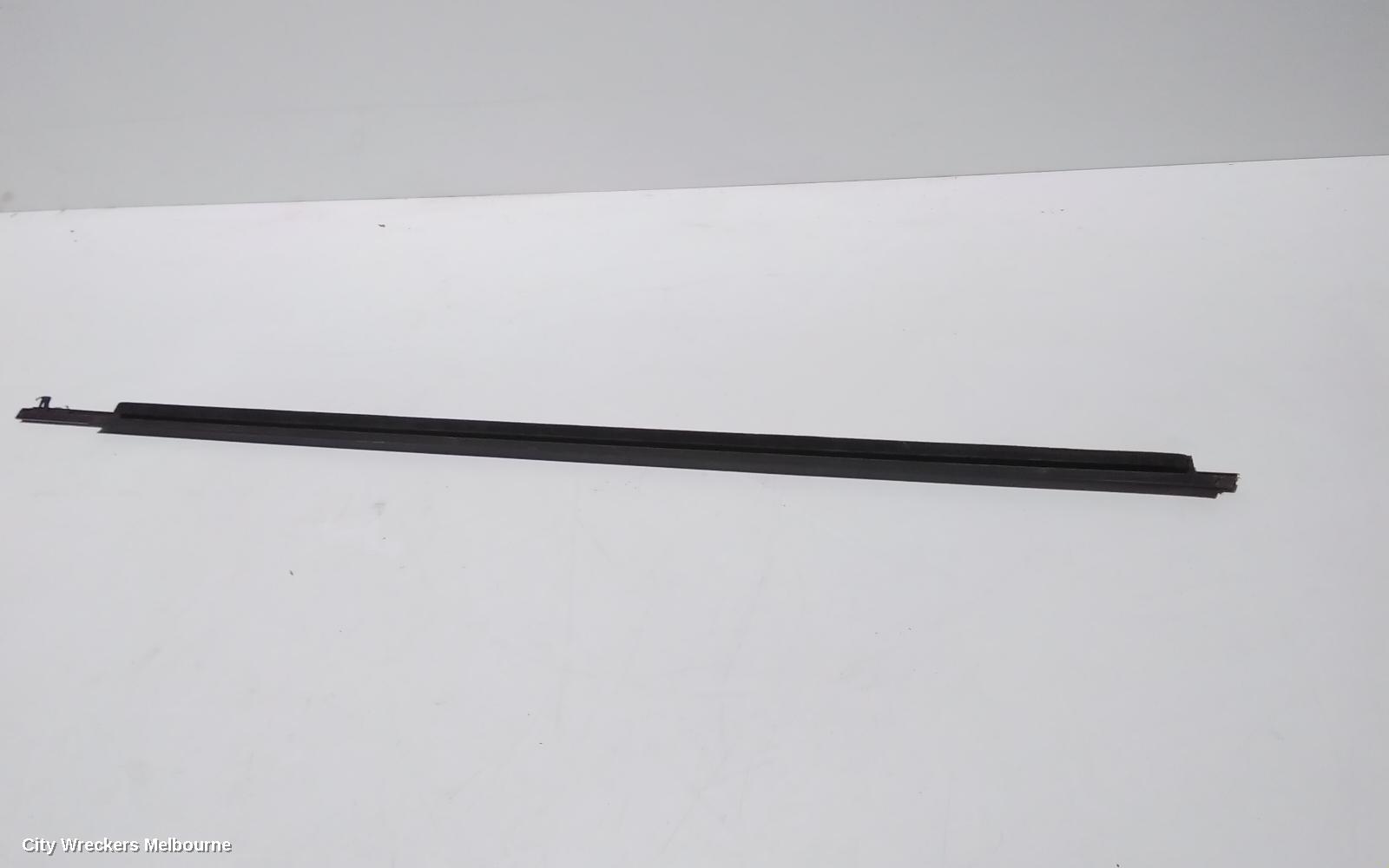 TOYOTA RAV4 DOOR MOULD, RHF  CHROME MOULD: 89011, RH FRONT, XA40, 12/2012 - 12/2018