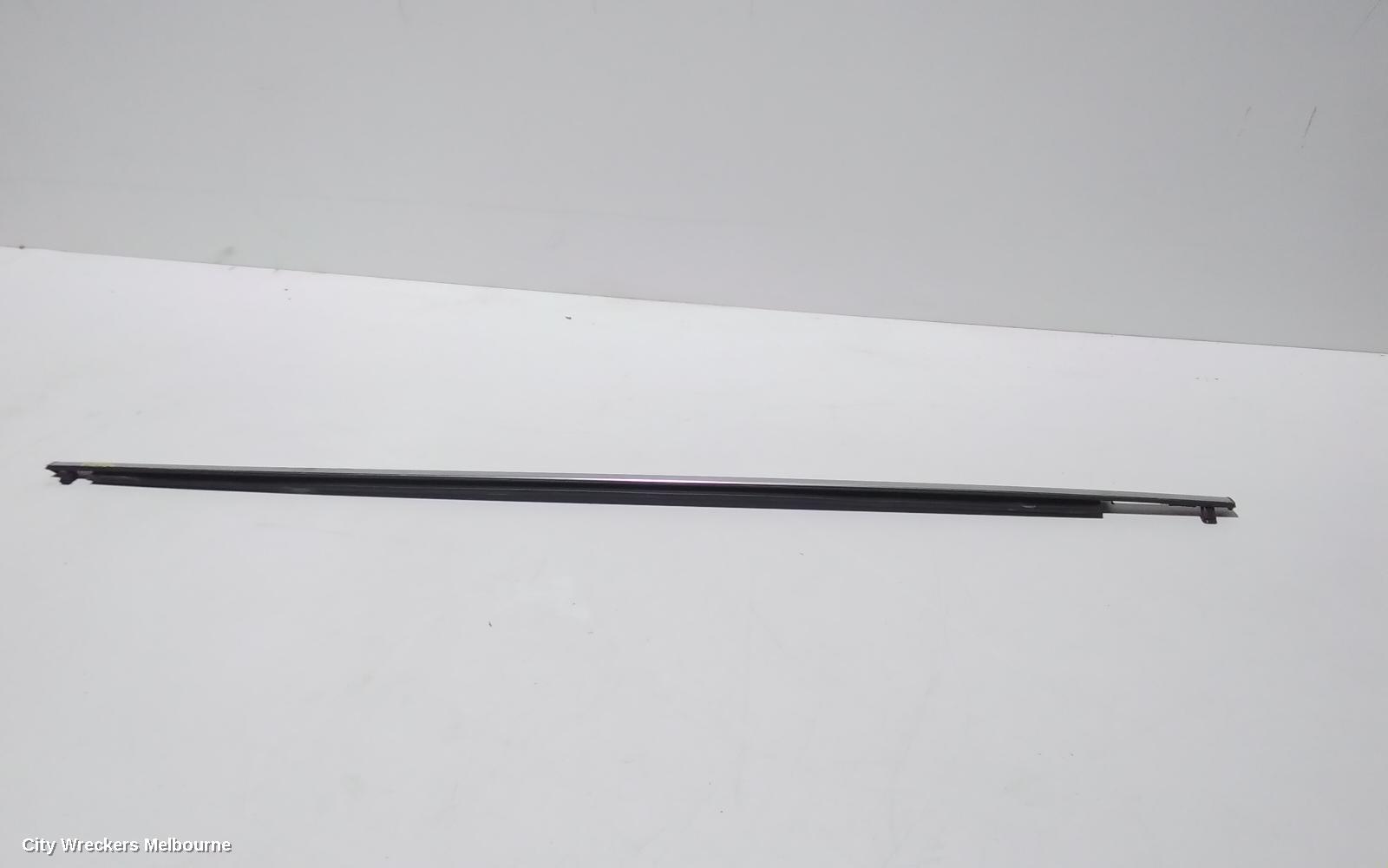TOYOTA RAV4 DOOR MOULD, RHR CHROME MOULD: 89013, RH REAR, XA40, 12/2012 - 12/2018