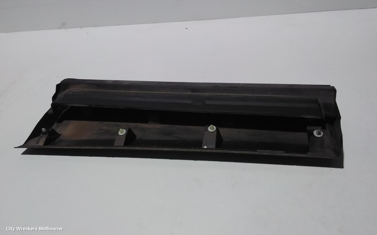 TOYOTA RAV4 DOOR MOULD, RHR LOWER TRIM  MOULD: 89014, RH REAR, XA40, 12/2012 - 12/2018