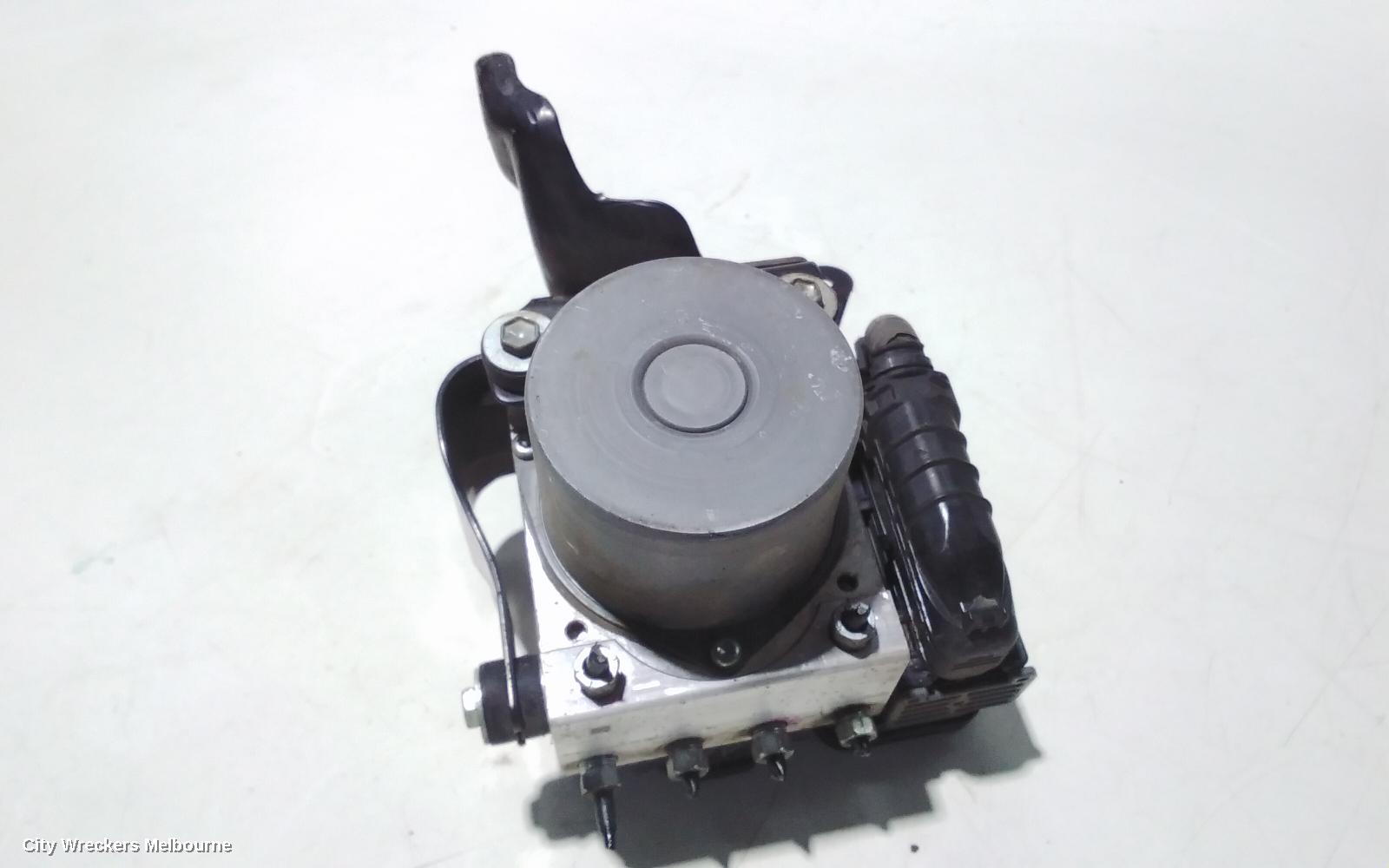 TOYOTA RAV4 ABS PUMP/MODULATOR, ZSA42R, 2.0, PETROL, AUTO T/M TYPE,12/2012 - 11/2018