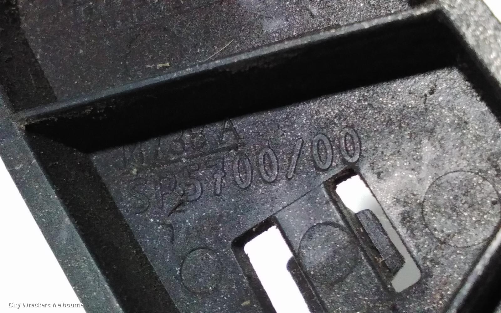 FORD MONDEO, MA/MB/MC, 10/2007 - 12/2014, LHF BAR SLIDER: 89031