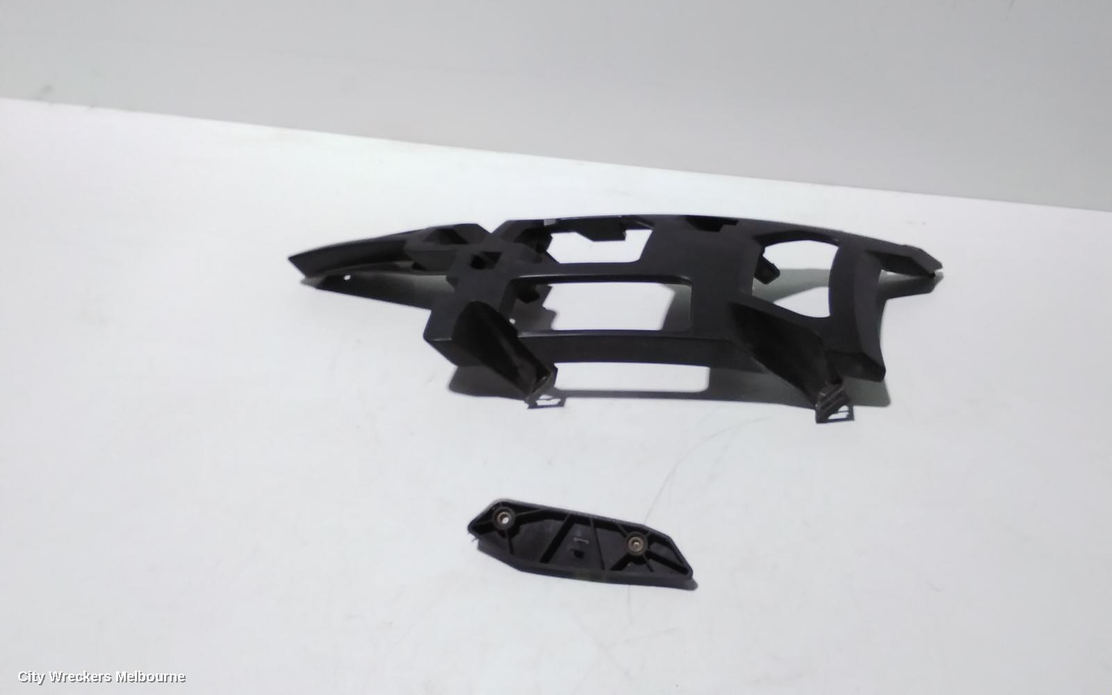 FORD MONDEO, MA/MB/MC, 10/2007 - 12/2014, LHF BAR SLIDER: 89031