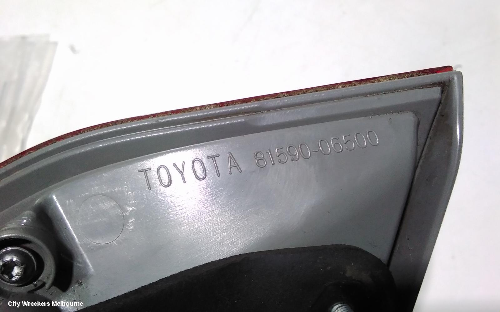 TOYOTA AURION REAR GARNISH, BOOTLID LAMP (LH SIDE), GSV50R, 02/2012 - 08/2017