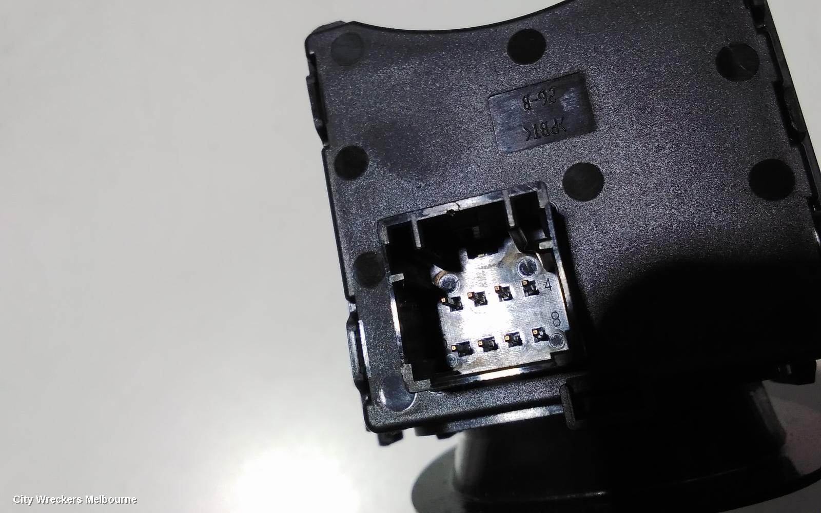 HOLDEN CRUZE COMBINATION SWITCH, WIPER SWITCH, SEDAN, JH, 03/2011 - 12/2014