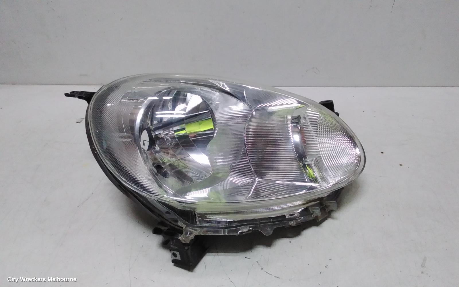 NISSAN MICRA RIGHT HEADLAMP, K13, 11/2010 - 11/2012