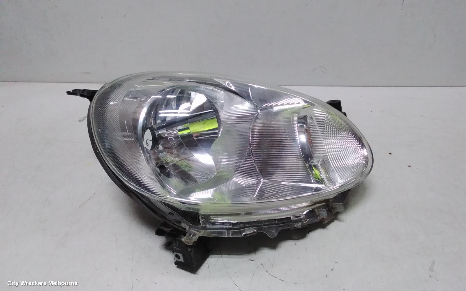 NISSAN MICRA RIGHT HEADLAMP, K13, 11/2010 - 11/2012