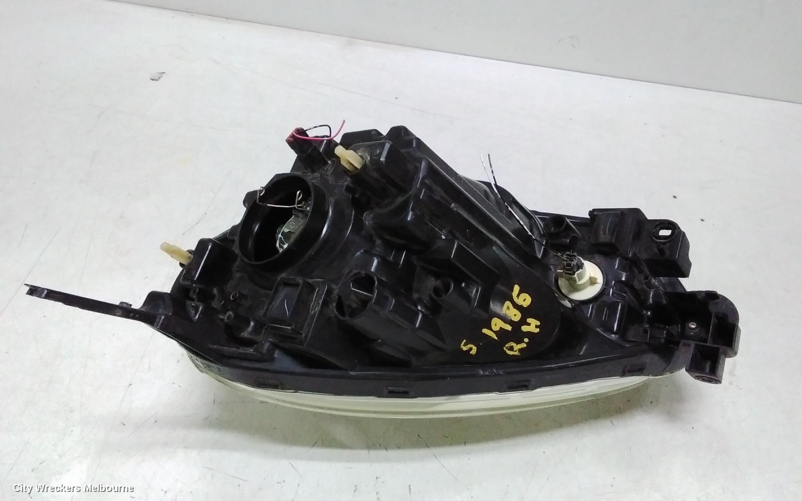 NISSAN MICRA RIGHT HEADLAMP, K13, 11/2010 - 11/2012