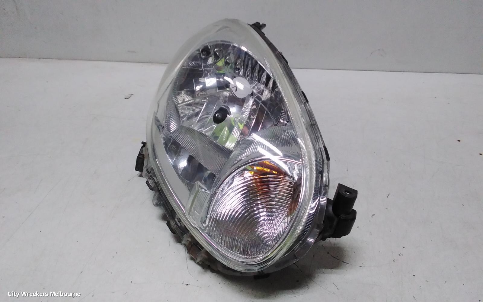 NISSAN MICRA RIGHT HEADLAMP, K13, 11/2010 - 11/2012