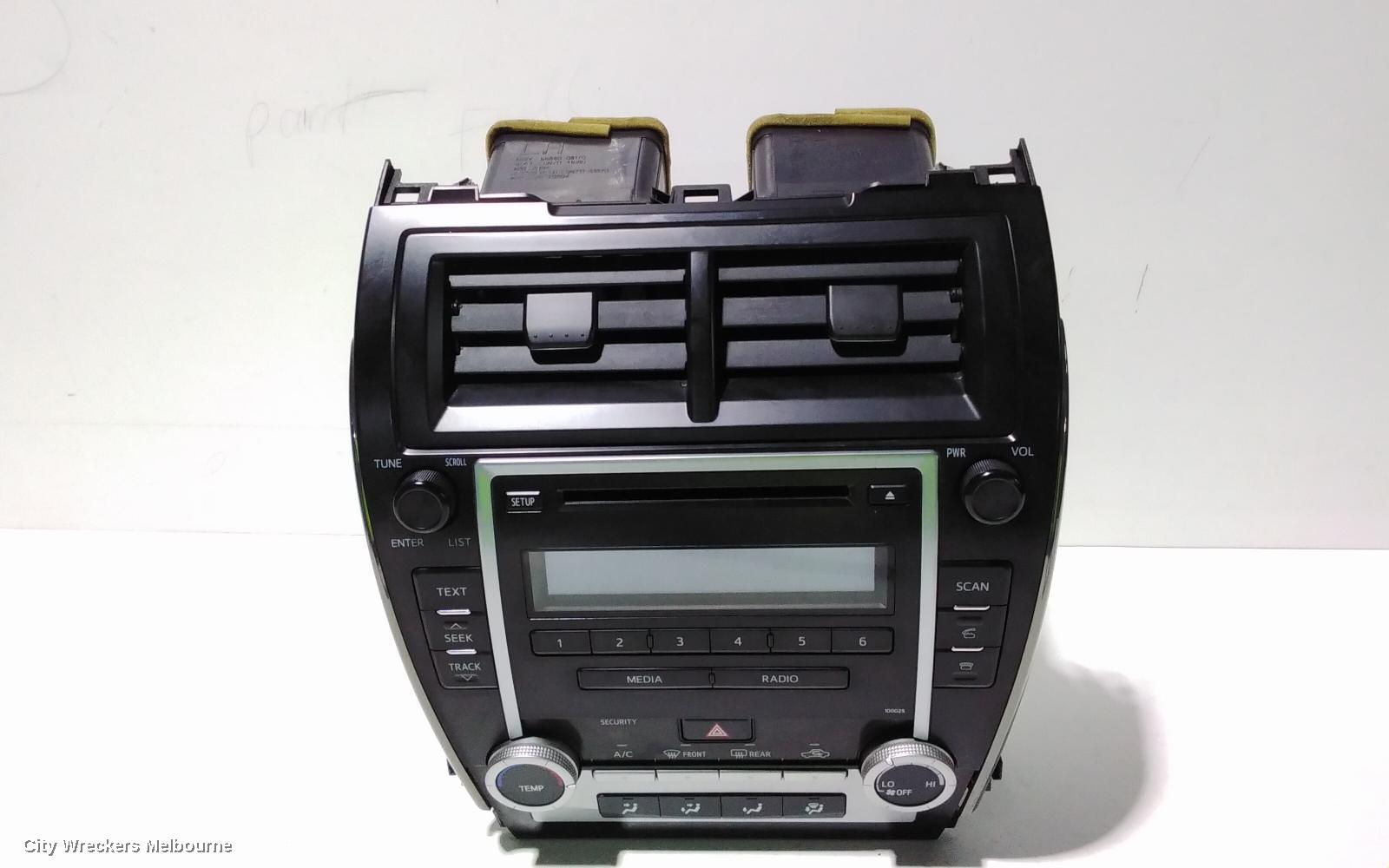 TOYOTA CAMRY RADIO/CD/DVD/SAT/TV, SINGLE DISC CD PLAYER (P/N ON FACE 100025), ASV50/AVV50, 12/2011 - 05/2015