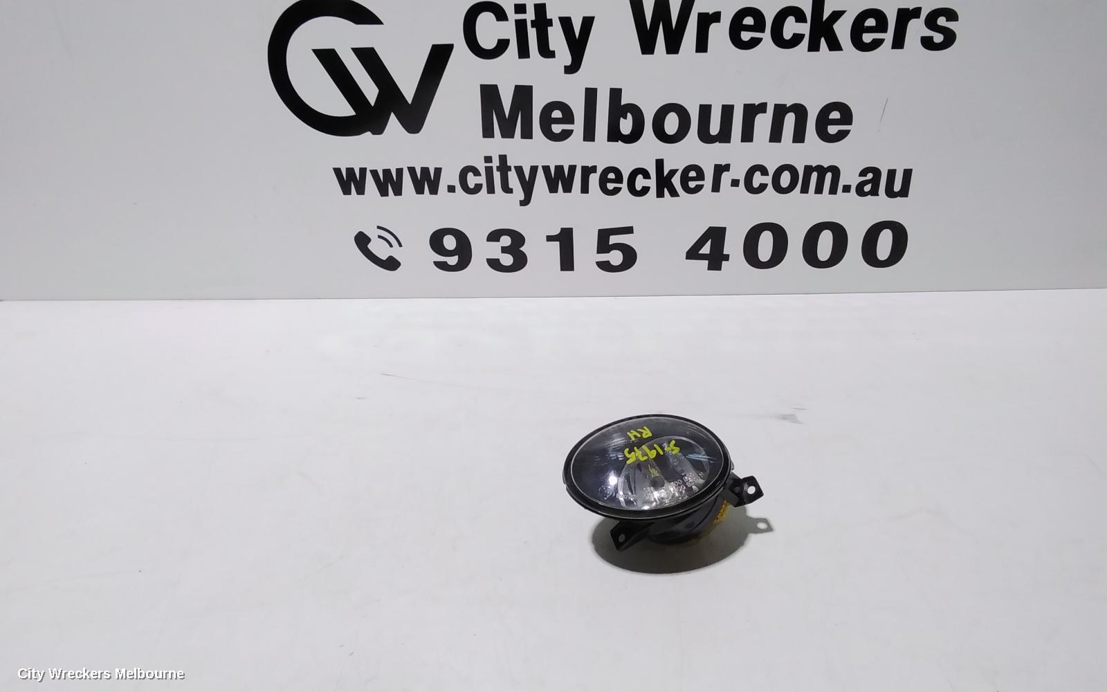 VOLKSWAGEN AMAROK RIGHT INDICATOR/FOG/SIDE, BUMPER FOGLAMP, 2H, 12/2010 - 06/2016