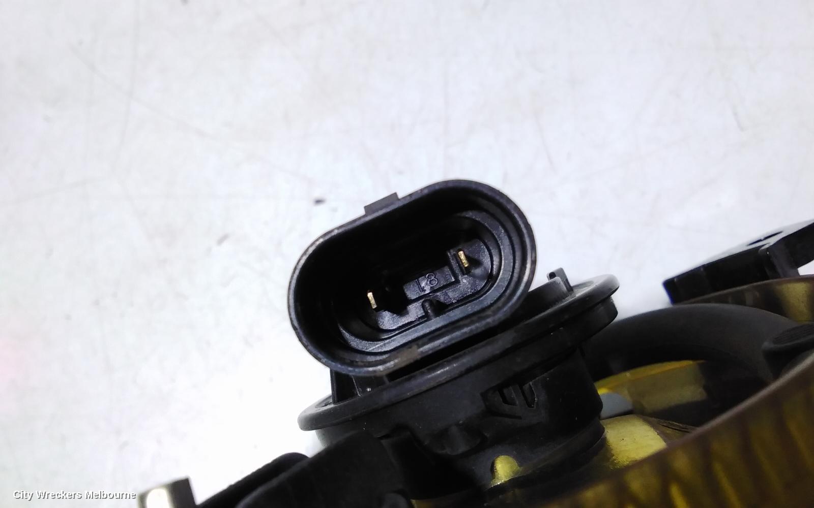 VOLKSWAGEN AMAROK RIGHT INDICATOR/FOG/SIDE, BUMPER FOGLAMP, 2H, 12/2010 - 06/2016