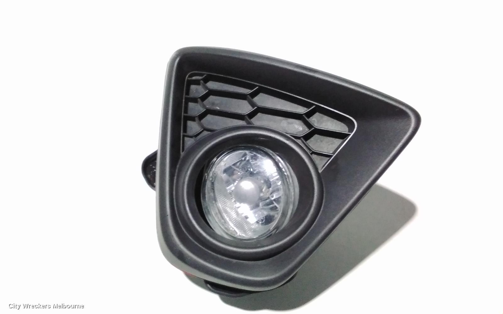 MAZDA CX5 RIGHT INDICATOR/FOG/SIDE, BUMPER FOGLAMP, KE, 02/2012 - 12/2014