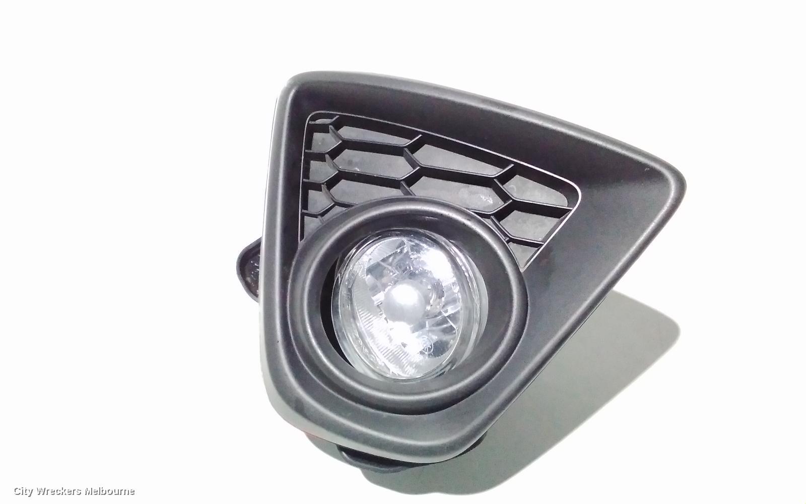 MAZDA CX5 RIGHT INDICATOR/FOG/SIDE, BUMPER FOGLAMP, KE, 02/2012 - 12/2014