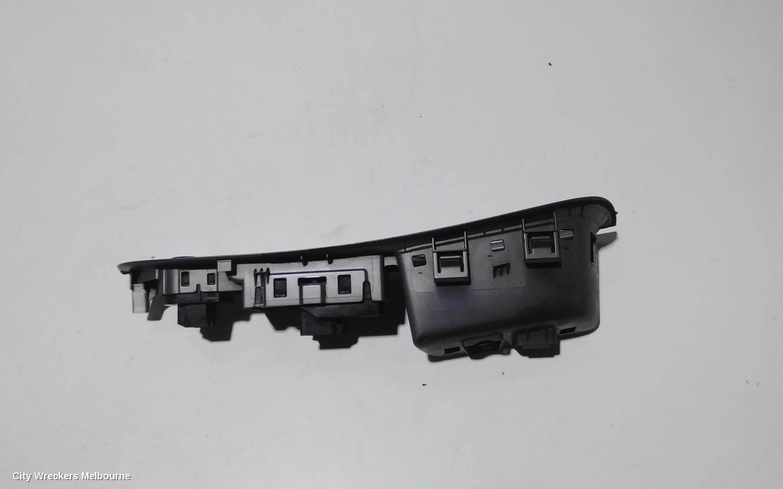 HOLDEN COMMODORE PWR DR WIND SWITCH, FRONT CENTRE MASTERSWITCH, 4 DOOR, BLACK, VE, 08/2006 - 04/2013