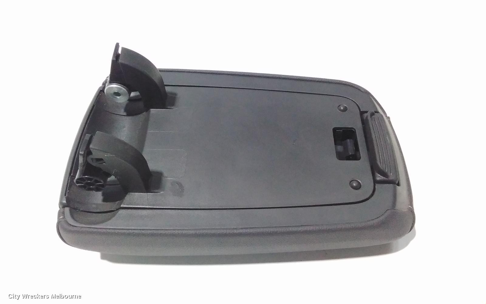 HOLDEN ASTRA CONSOLE, BK-BL, 09/2016 - 12/2020