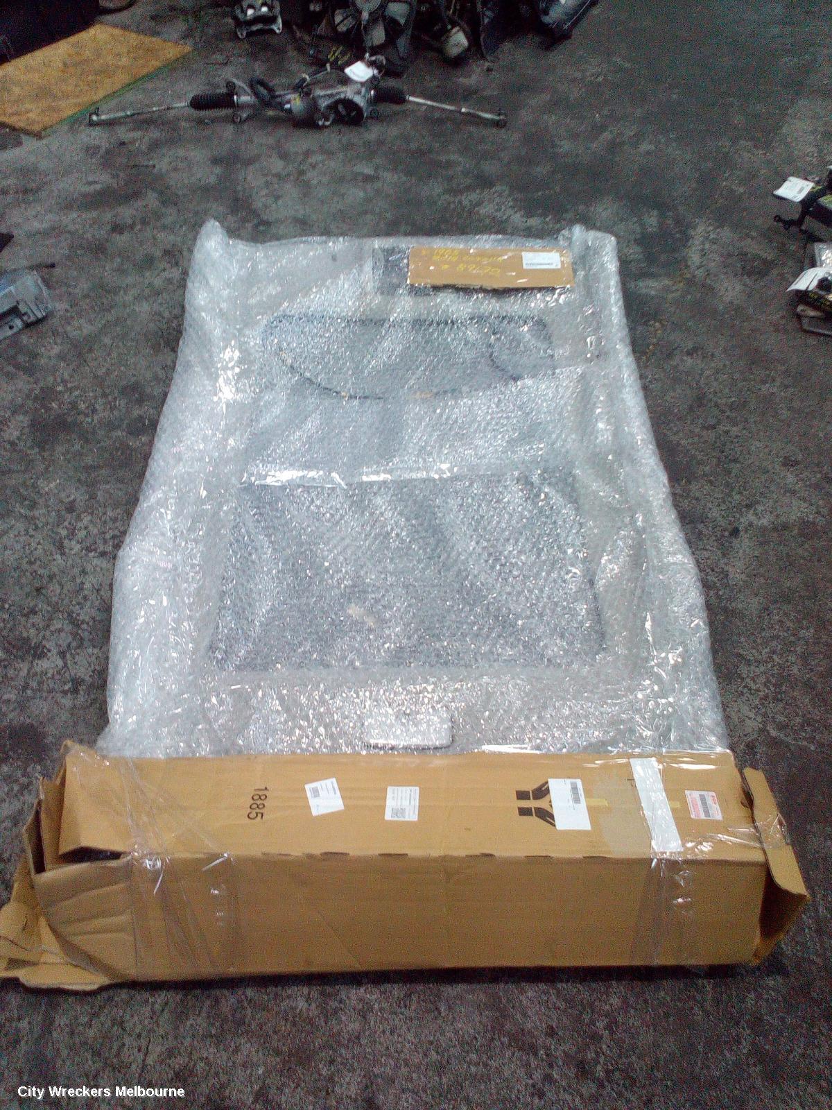 TOYOTA COROLLA HOODLINING, ZRE182R 10/2012 - 06/2018