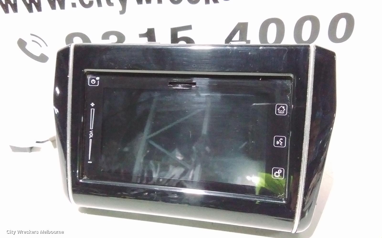 SUZUKI SWIFT RADIO/CD/DVD/SAT/TV, HEAD UNIT, W/ DISPLAY UNIT, 7IN TOUCHSCREEN, NON BLUETOOTH TYPE, AZ, 04/2017 ONWARDS