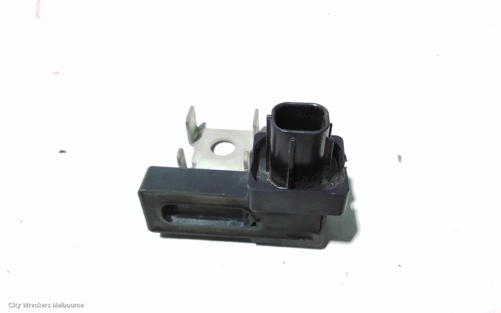 SUZUKI SWIFT, AZ, 04/2017 - 03/2025, 32810-74P00 SENSOR ASSY,CURRENT : 107010