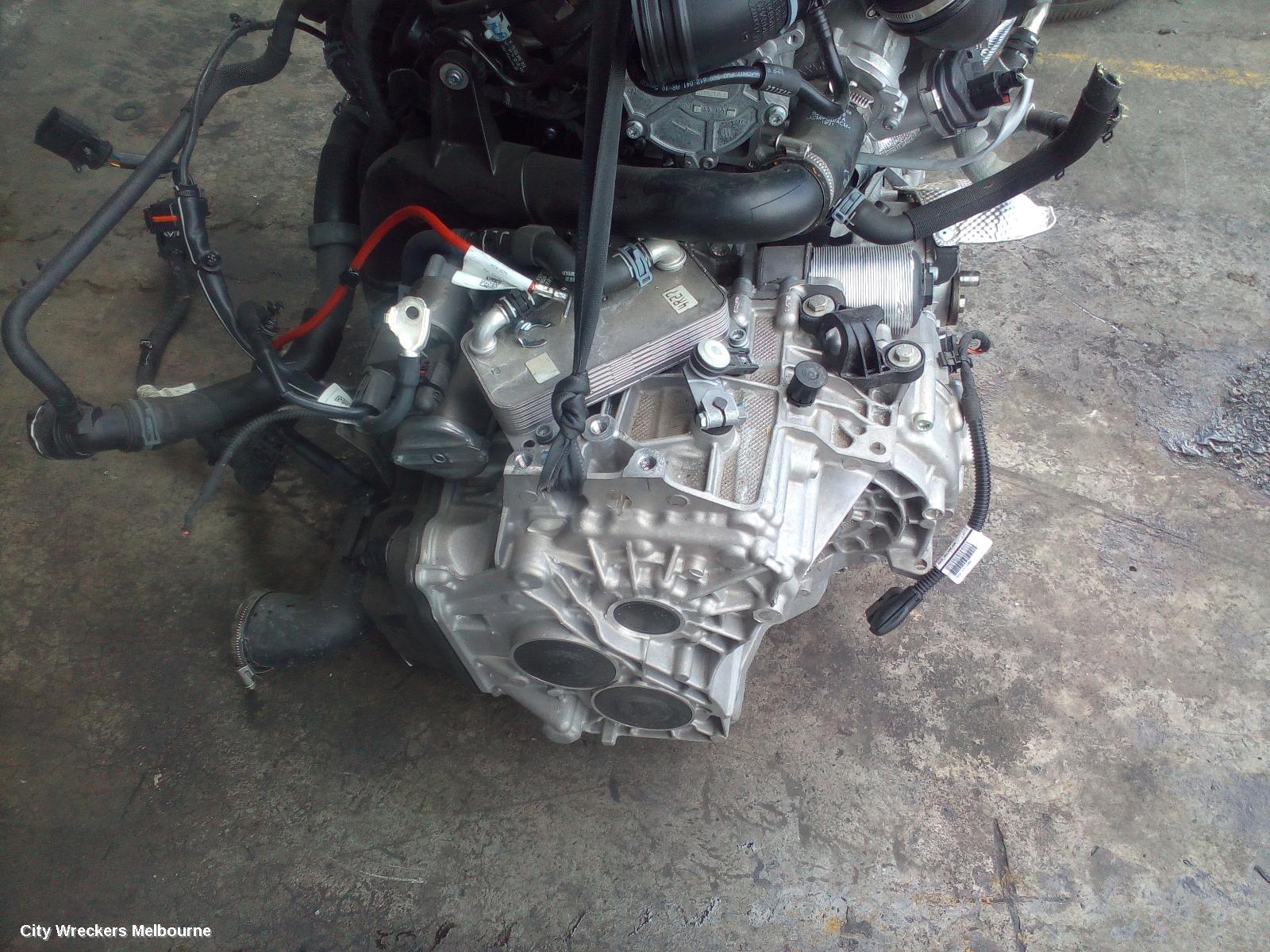 VOLKSWAGEN T-ROC TRANS/GEARBOX, AUTO, AWD, PETROL, 2.0, A1, NO TRANSFER CASE, URQ CODE, 03/2020 ONWARDS