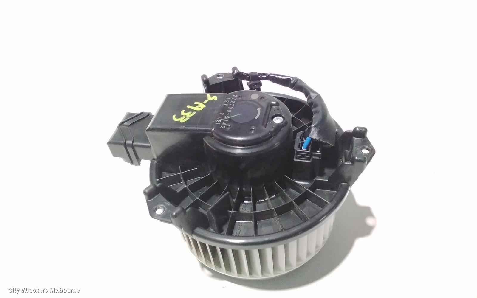 TOYOTA RAV4 HEATER FAN MOTOR, XA40, NON CLIMATE CONTROL TYPE, 2 PIN, 12/2012 - 11/2018
