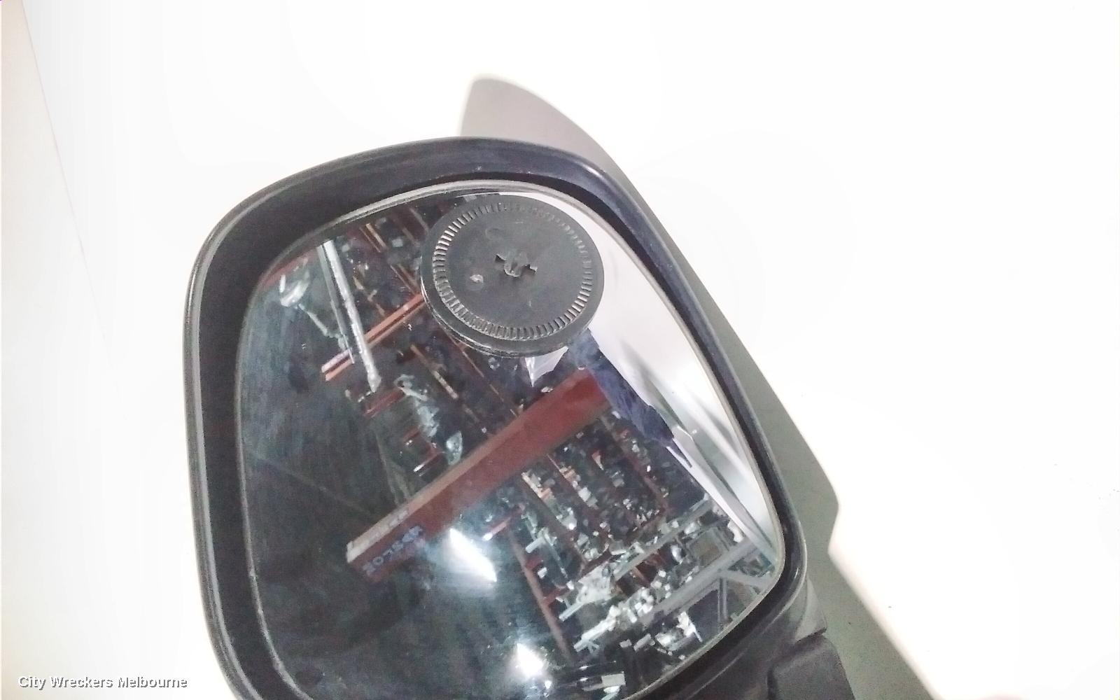 TOYOTA HIACE RIGHT DOOR MIRROR, TRH/KDH, POWER, BLACK (3 WIRE), 03/2005 - 01/2014