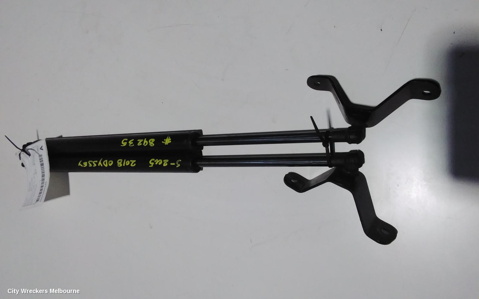 HONDA ODYSSEY HATCH STRUT, TAILGATE STRUT (PAIR), RC1, 02/2014 ONWARDS