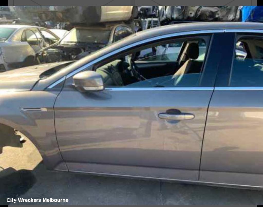 FORD MONDEO RIGHT GUARD, MA-MC, 10/2007 - 12/2014
