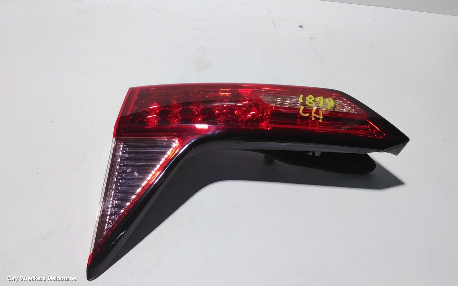 HONDA HRV REAR GARNISH, TAILGATE LAMP (LH SIDE), RU5, VTI, LED, NON OPTICAL GUIDE TYPE, 12/2014 - 06/2018